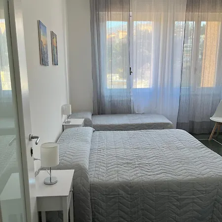 Gaslini Sea House Διαμέρισμα *